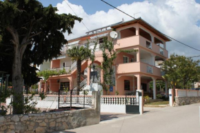 Apartments by the sea Pakostane, Biograd - 6161